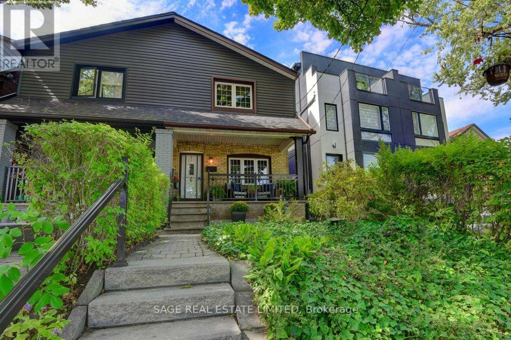 36 Alameda Ave, Toronto, ON M6C 3W2