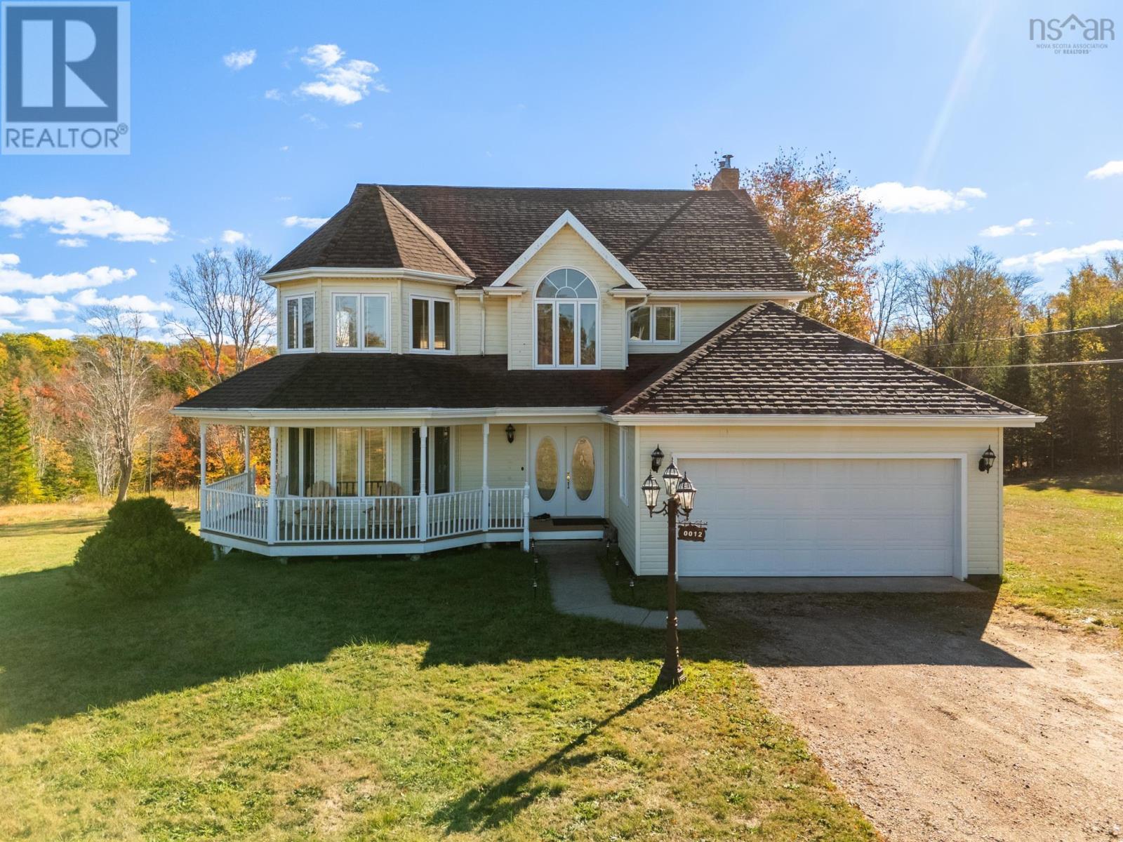 12 Homecrest Ter, Pleasant Valley, NS B5A 0G8