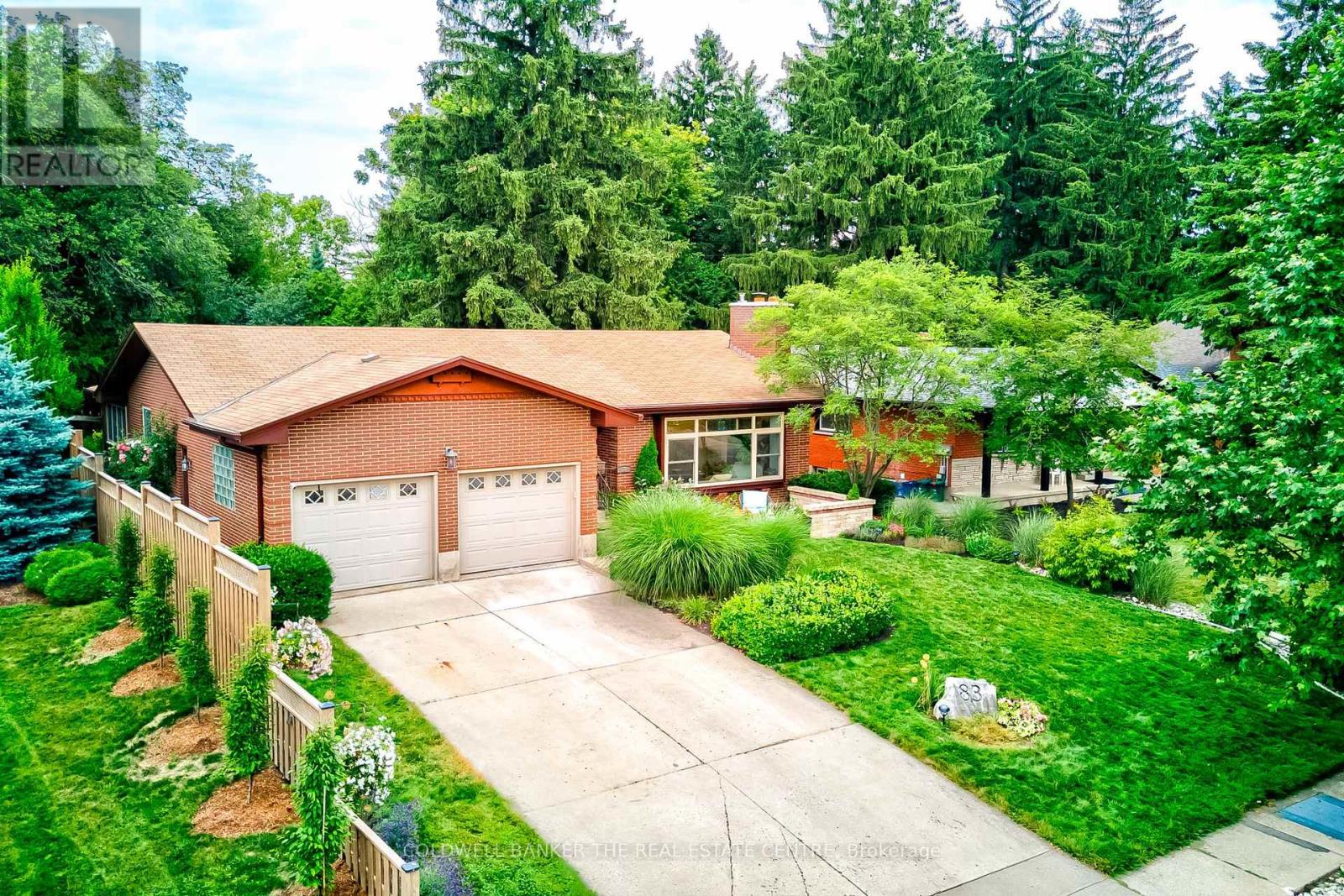 83 Inwood Cres, Kitchener, ON N2M 2L9