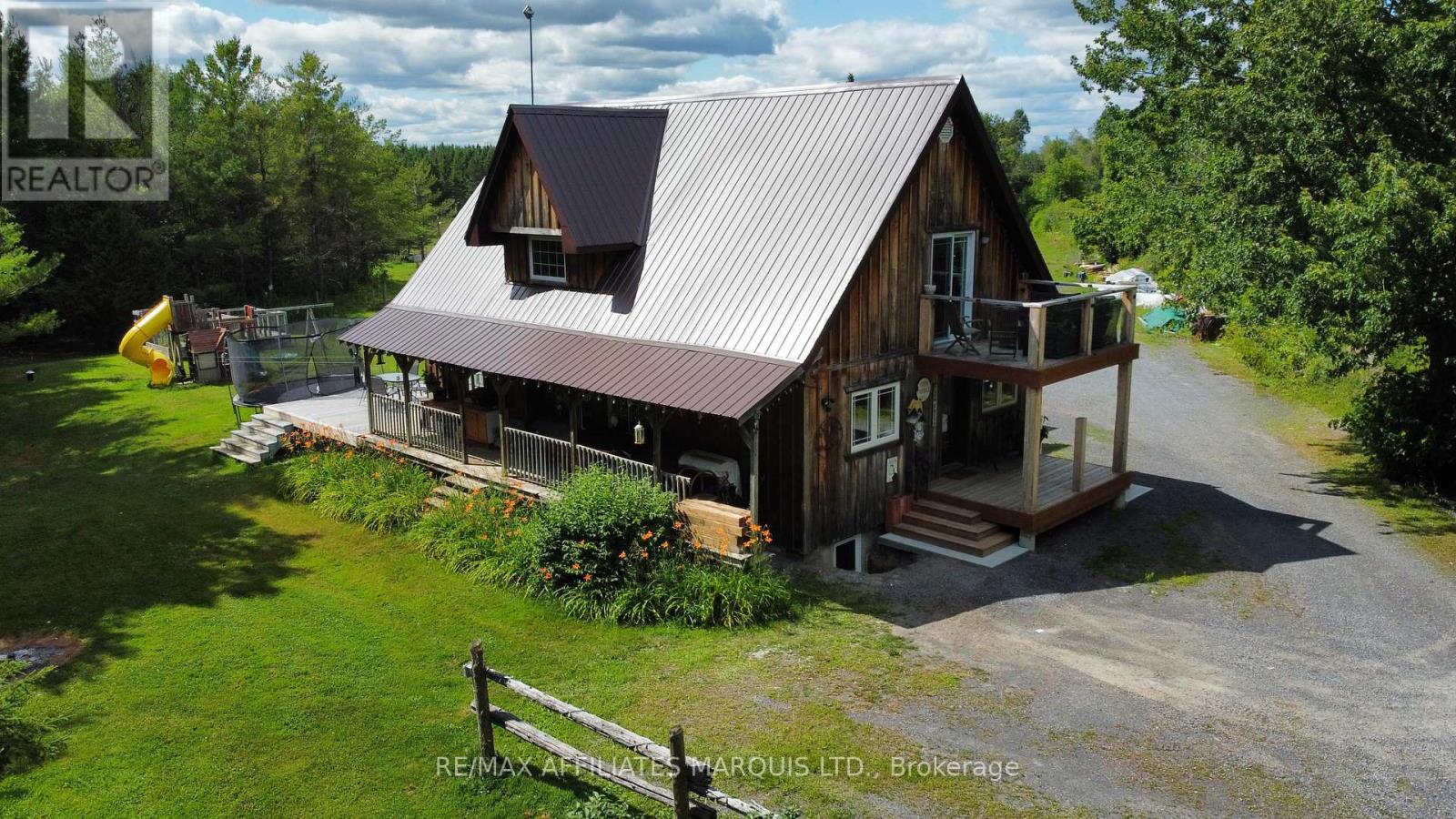 15763 County Road 43 Rd, North Stormont, ON K0C 1K0