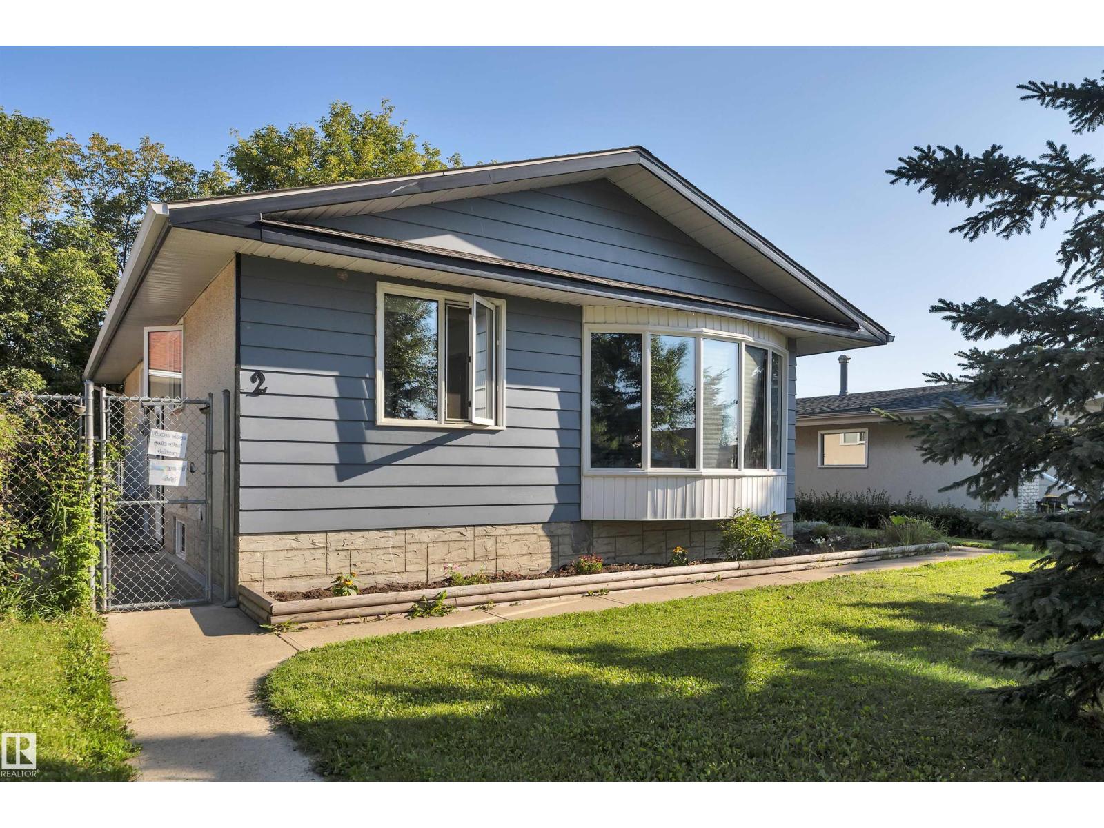 2 Camelot Pl, Leduc, AB T9E 4C4