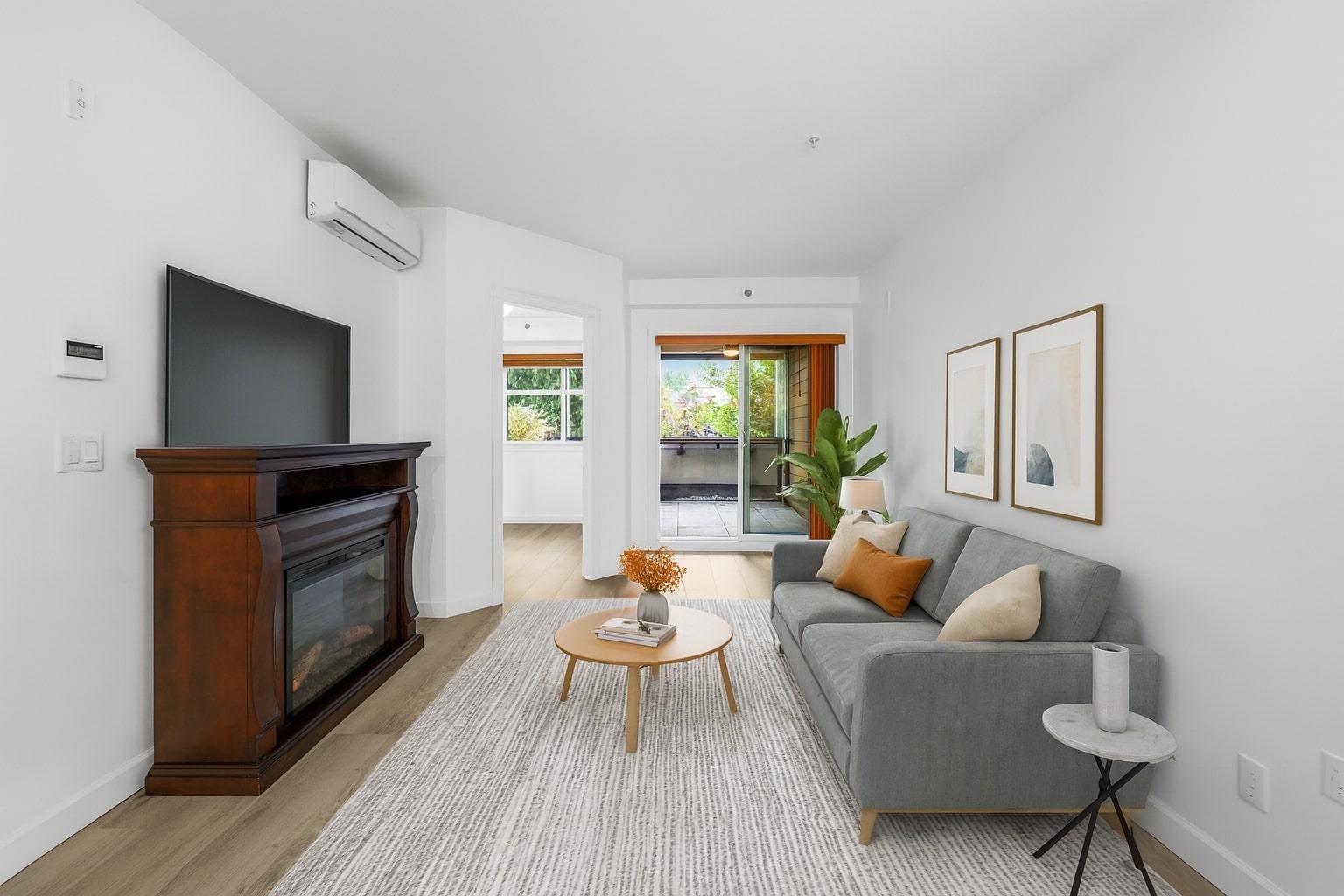 20376 86 Avenue Unit 202, Langley, BC V2Y 3P8