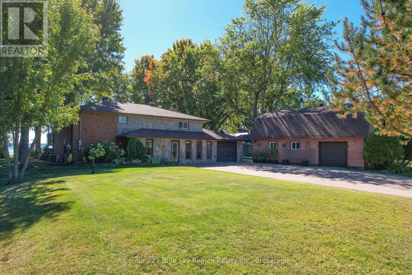 378 Marleau Rd, West Nipissing Sturgeon Falls, ON P2B 2X1
