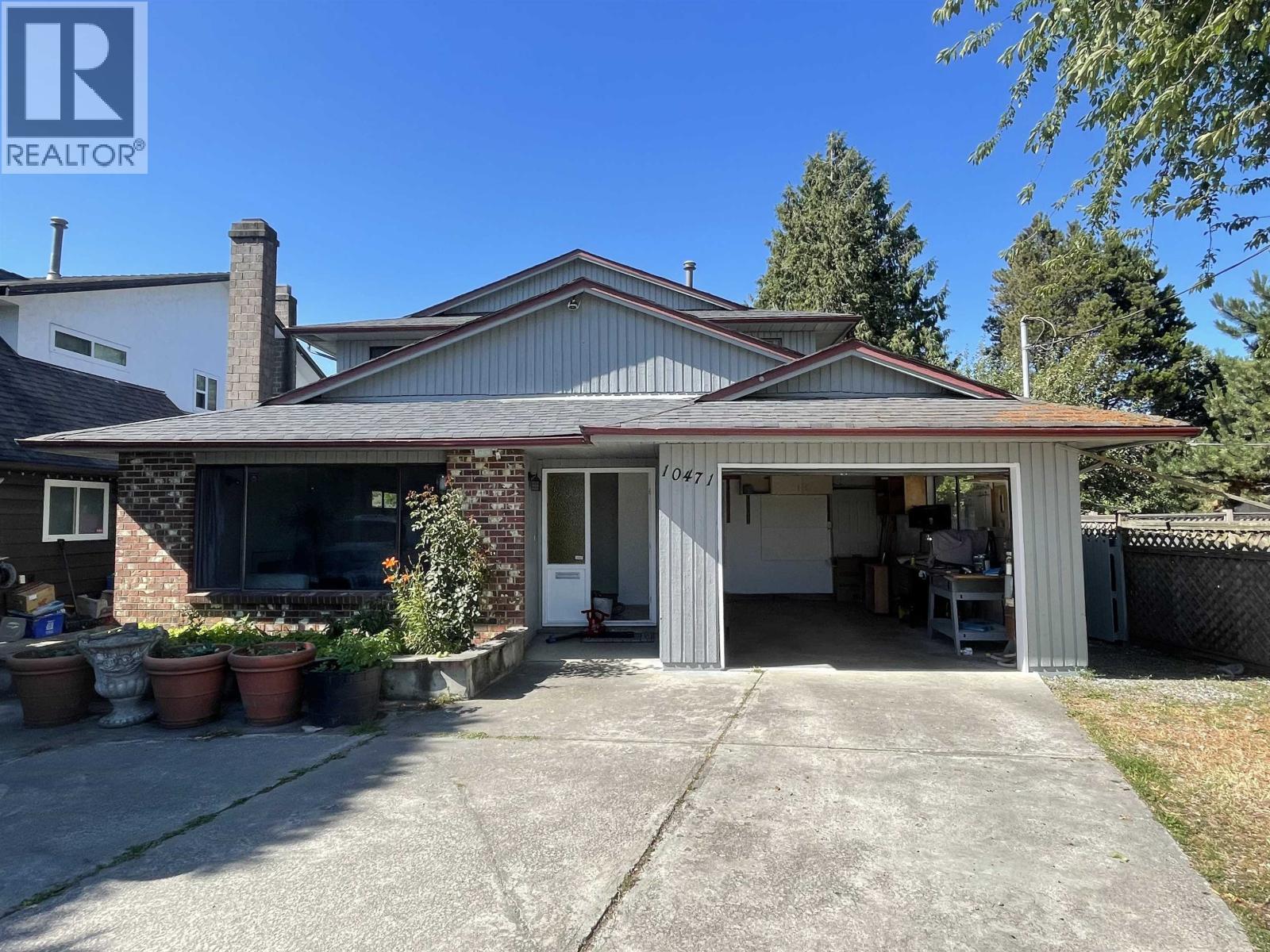 10471 Steveston Hwy, Richmond, BC V7A 1N3