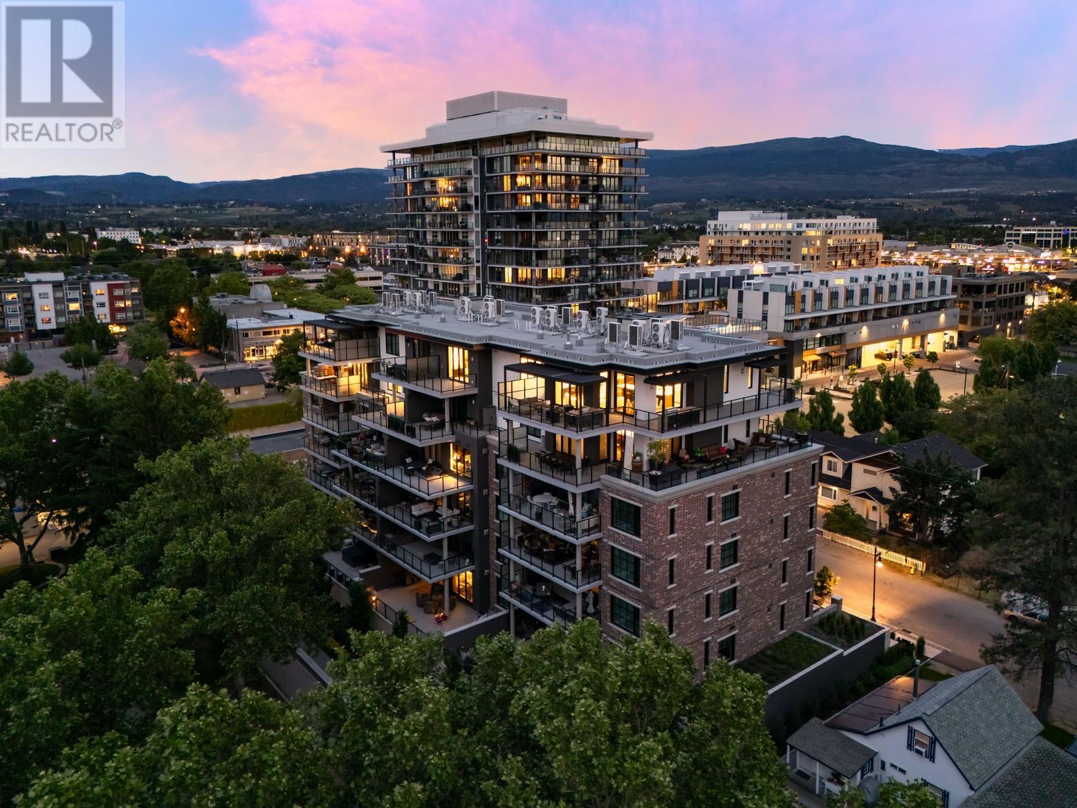 460 Groves Avenue Unit 601, Kelowna, BC V1Y 4Y5