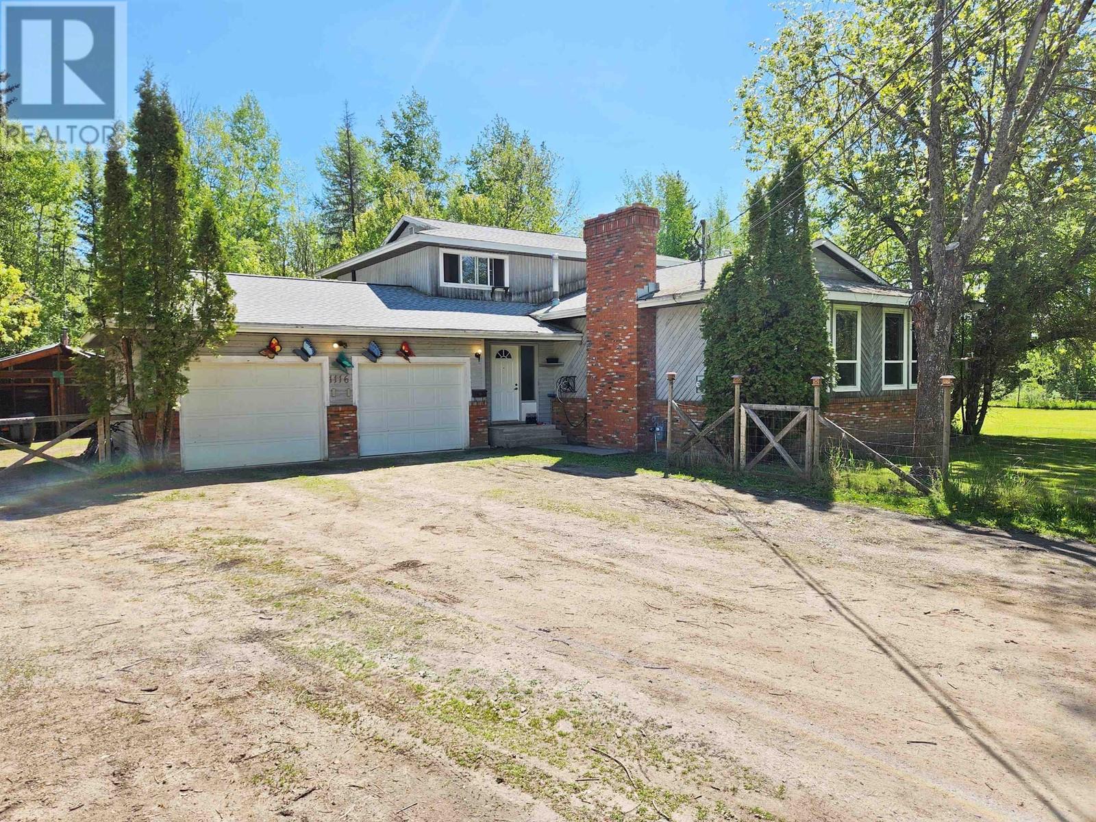 1116 Red Bluff Rd, Quesnel, BC V2J 4S8