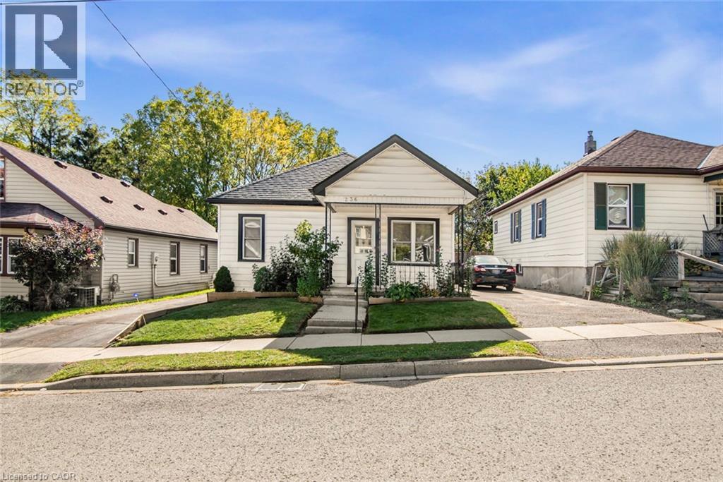 236 Grove St, Simcoe, ON N3Y 1K9