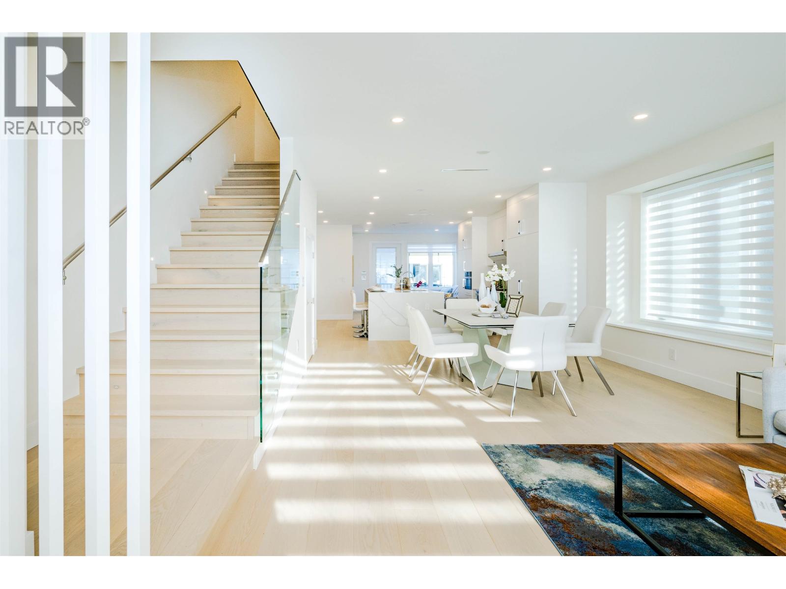 3321 W 37th Ave, Vancouver, BC V6N 3E6