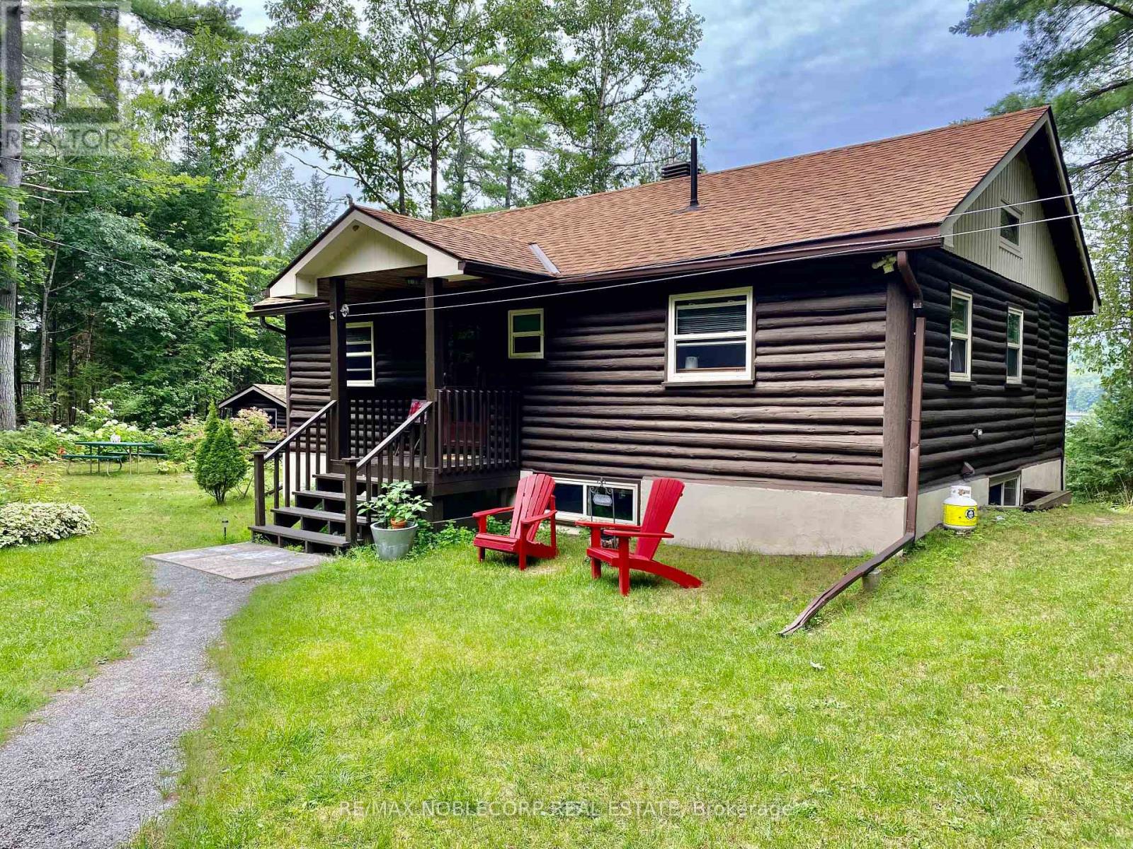 1012 Coulson Ln, Highlands East, ON K0M 1R0
