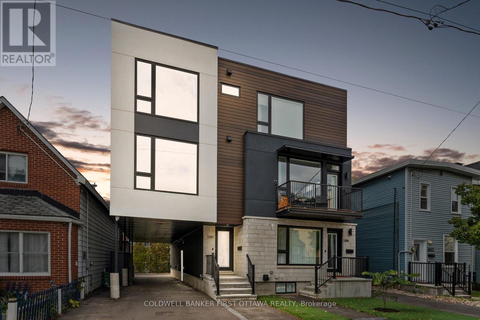 238 Lebreton Street North #c, Ottawa, ON K1R 7J3