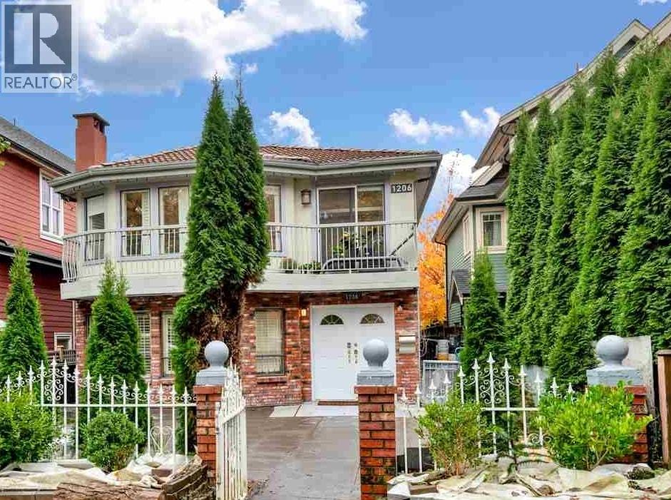 1206 E 11th Ave, Vancouver, BC V5T 2G3