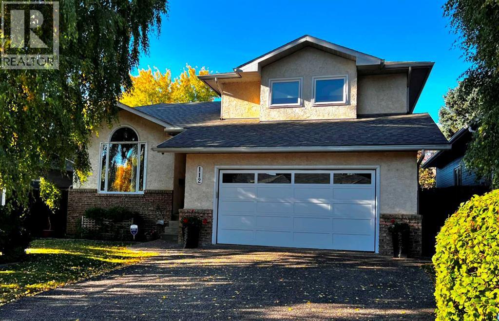 112 Edgewood Blvd W, Lethbridge, AB T1K 5Z7