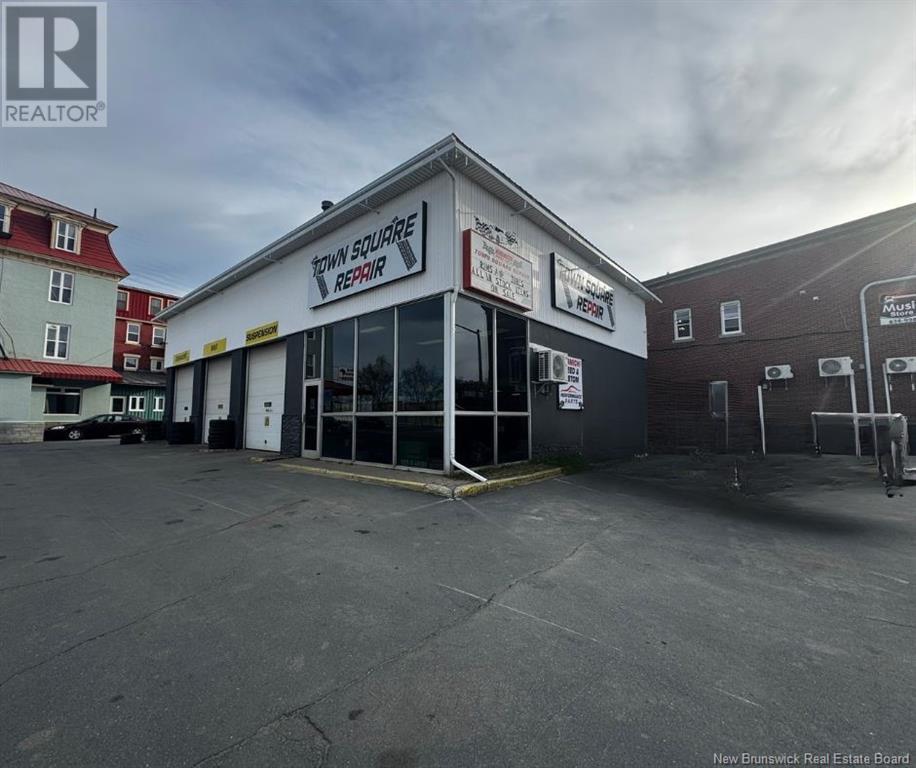95 Newcastle Blvd, Miramichi, NB E1V 2L8