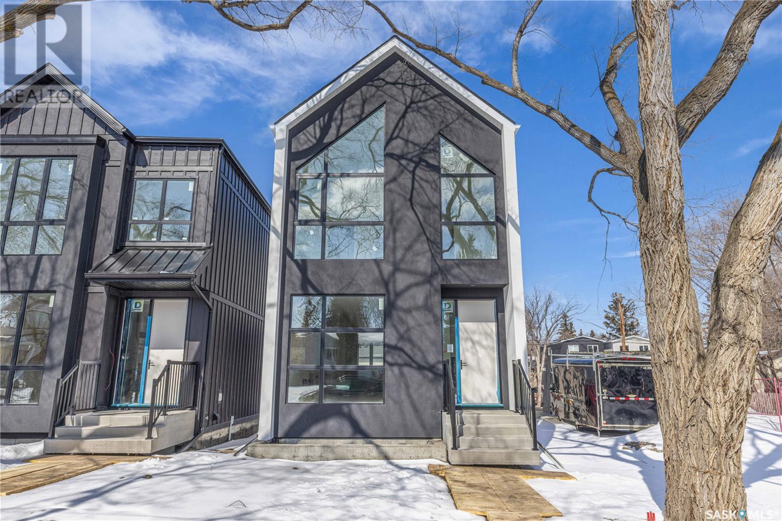 1139 13 Street East, Saskatoon, SK S7H 0B8