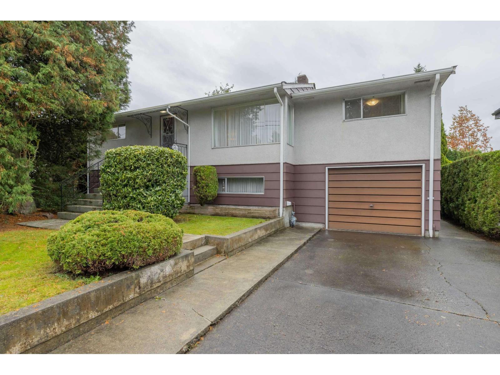 142 Street Unit 10921 #a, Surrey, BC V3R 3L7
