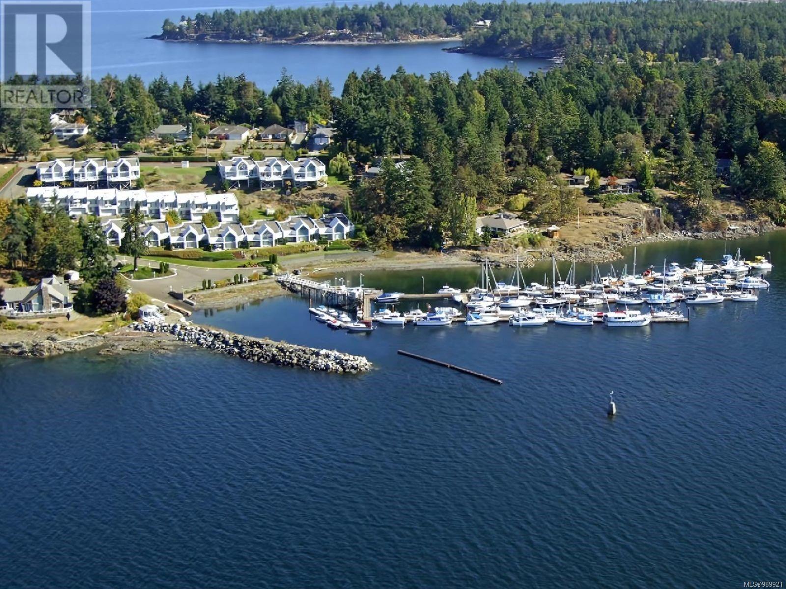 1600 Brynmarl Rd Unit 16 Rd, Nanoose Bay, BC V9P 9E1