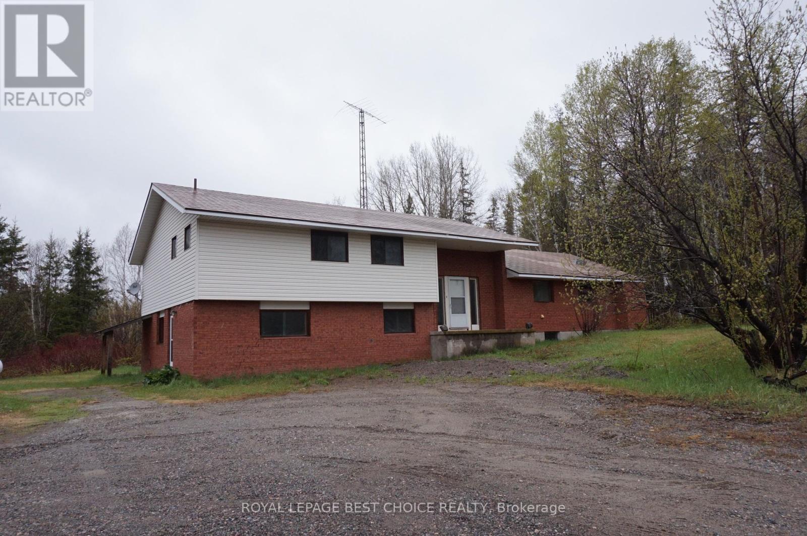 994328 Hwy 11 N, Coleman, ON P0J 1C0