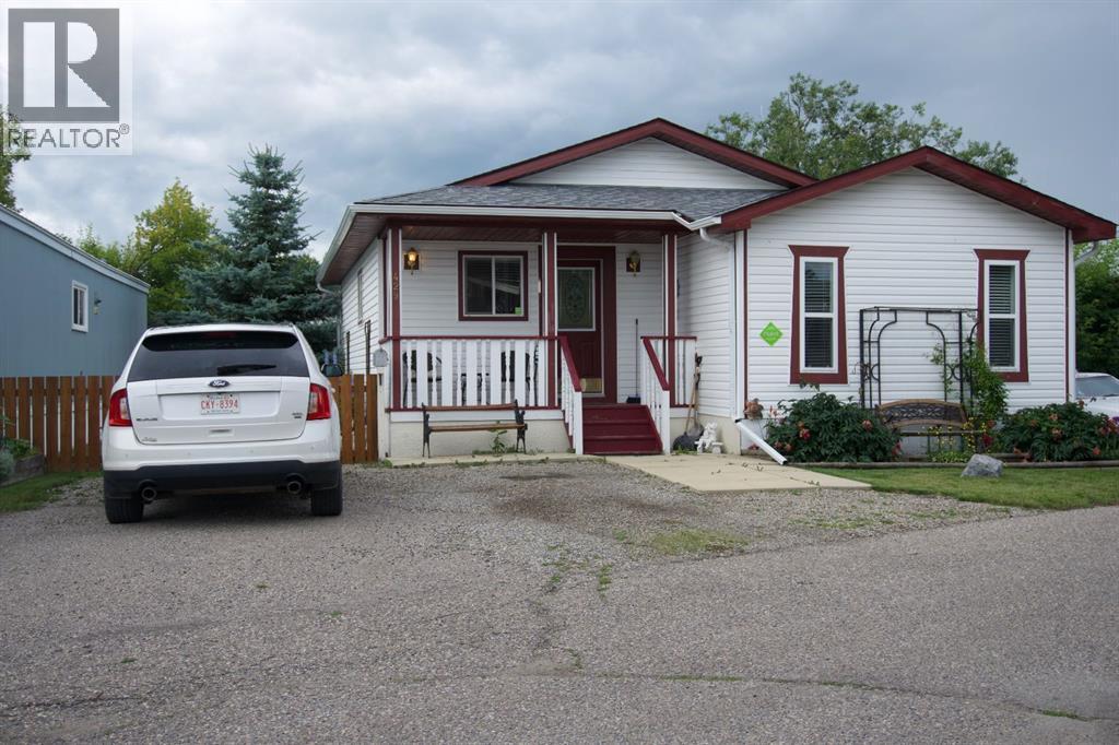 429 Homestead Trl SE, High River, AB T1V 1J9