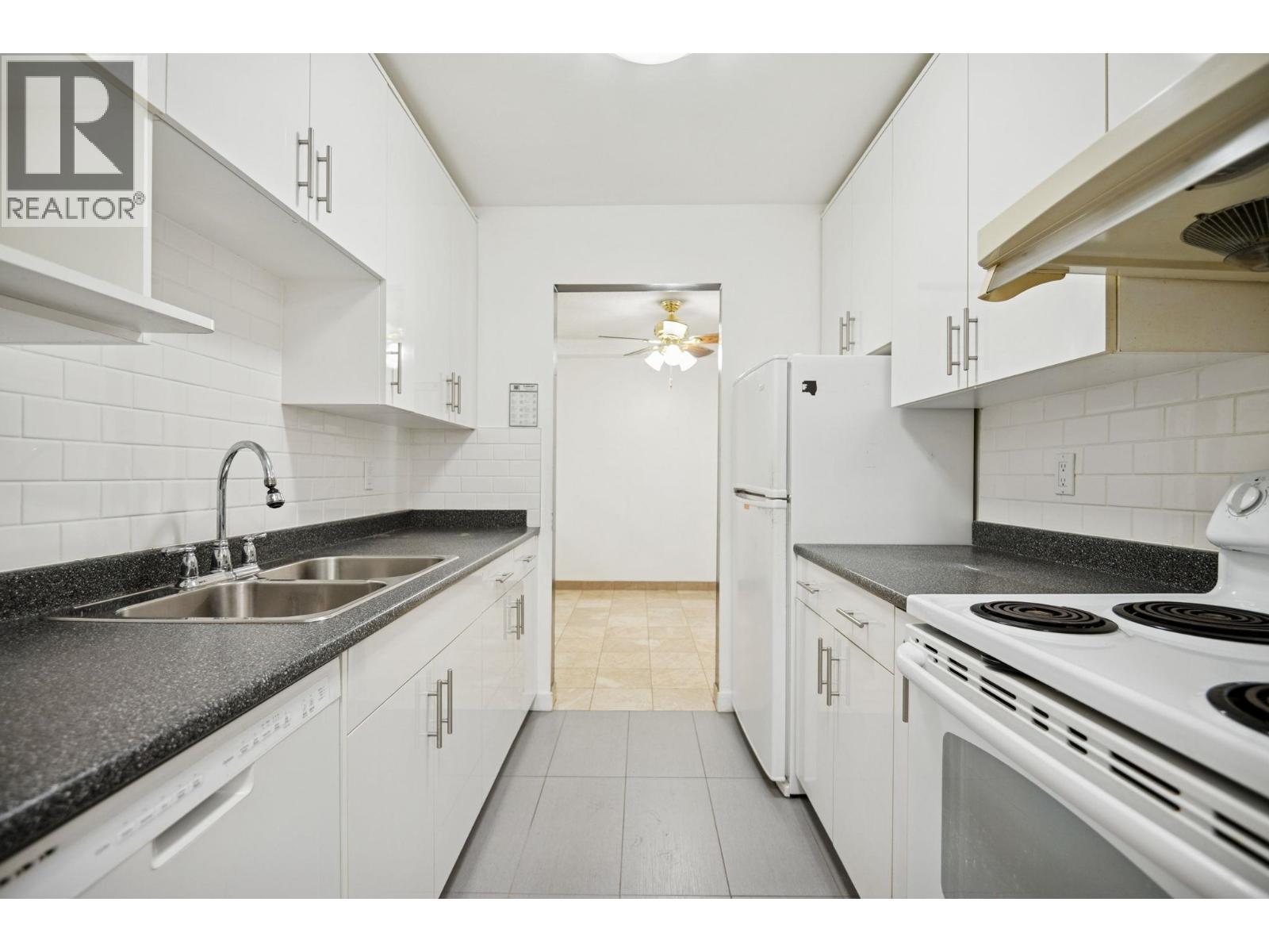 8411 Ackroyd Road Unit 134, Richmond, BC V6X 3E6