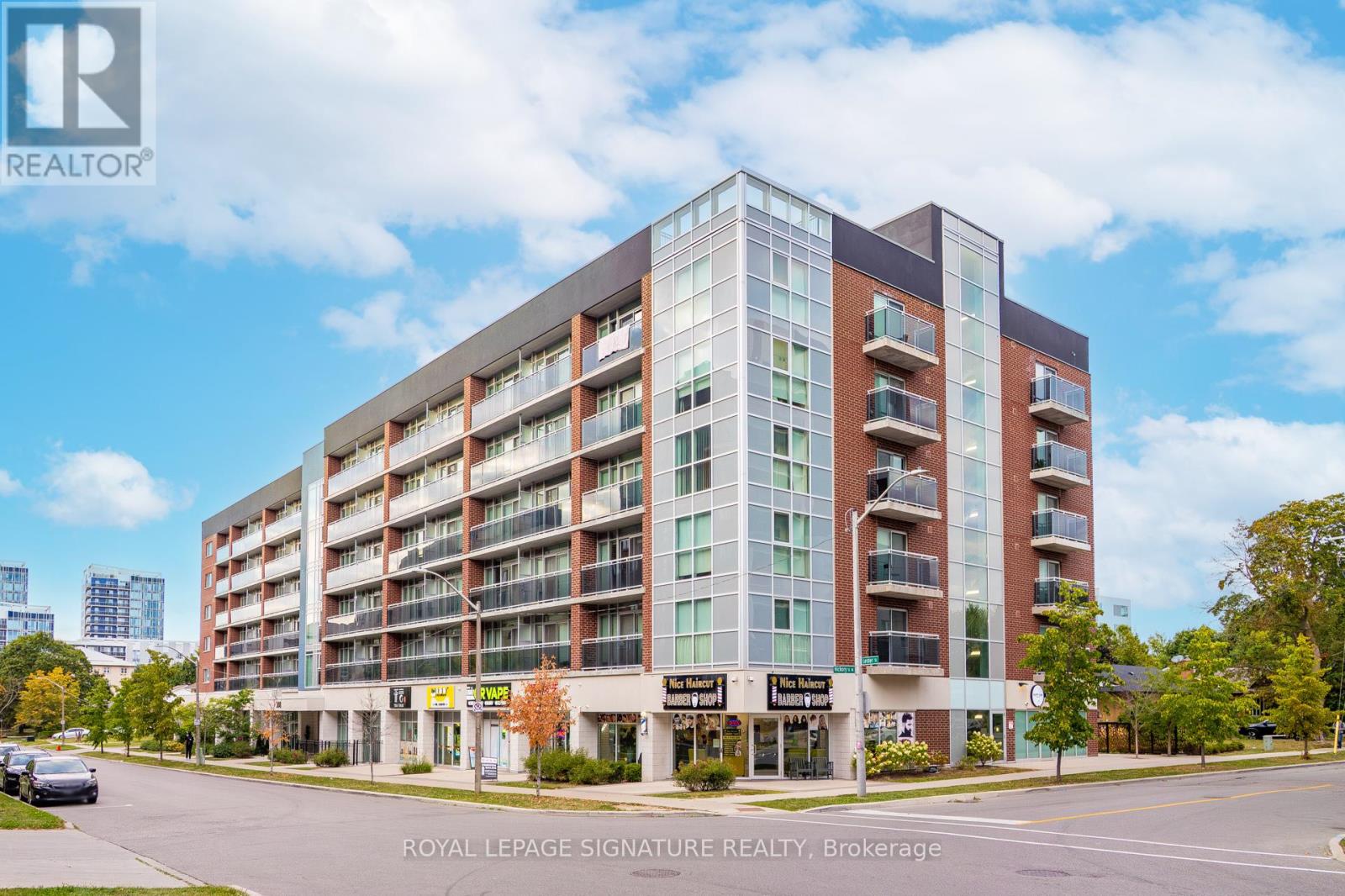 406 308 Lester St, Waterloo, ON N2L 0H9