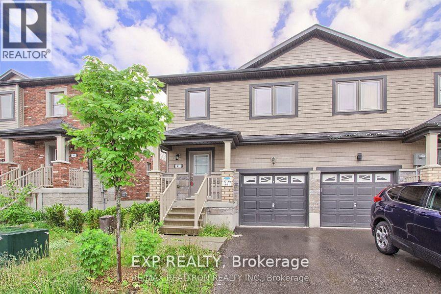 41 Deneb St, Barrie, ON L4N 2G8