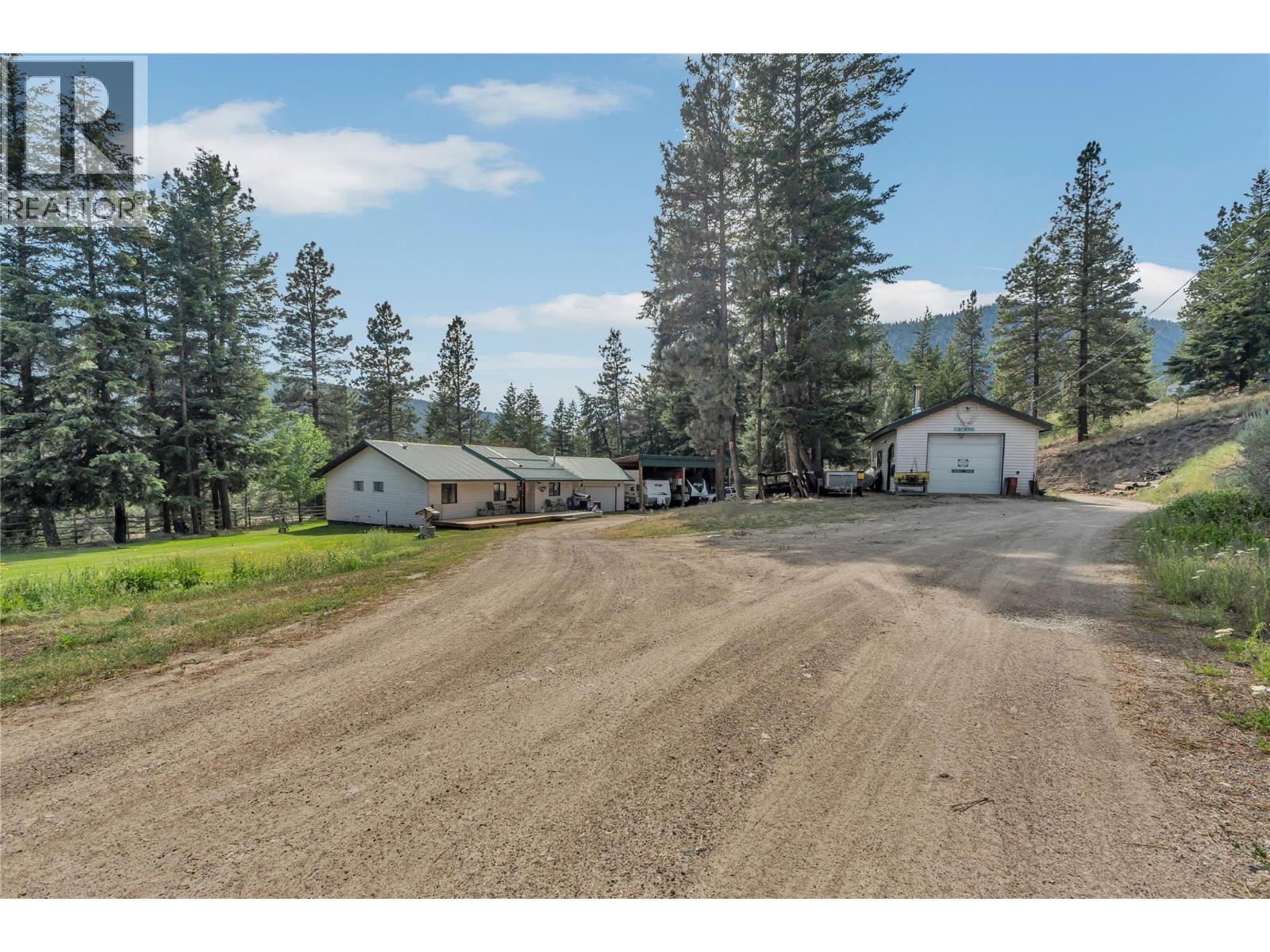 1116 Old Hedley Rd, Princeton, BC V0X 1W0
