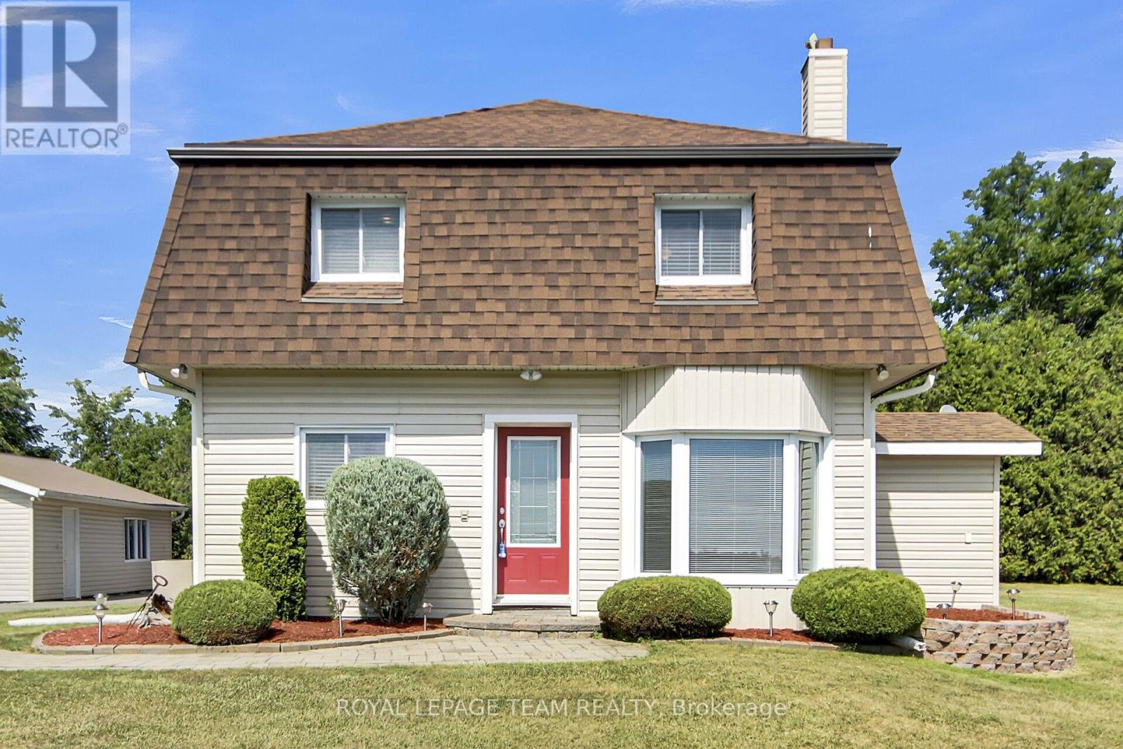 5745 Fourth Line Rd, Ottawa, ON K0A 2T0
