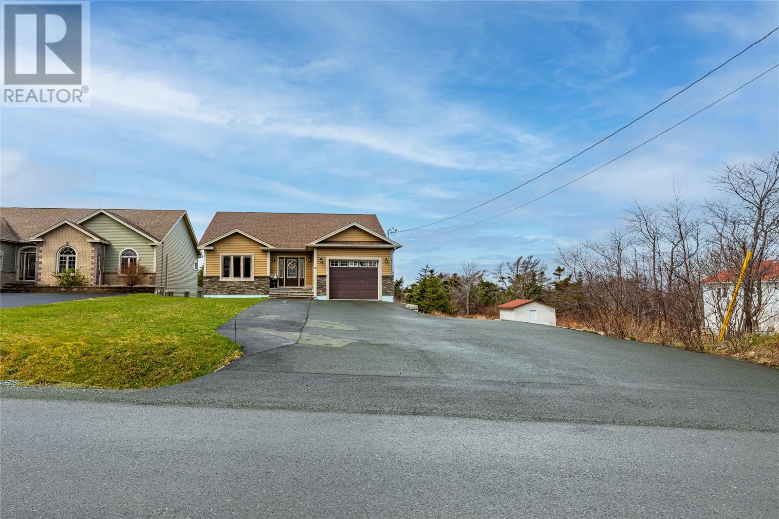 68 Middle Bight Rd, Conception Bay South, NL A1X 6B6