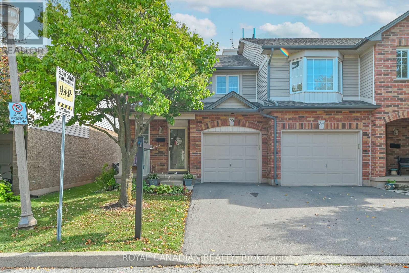 53 311 Highway 8, Hamilton, ON L8G 5G5