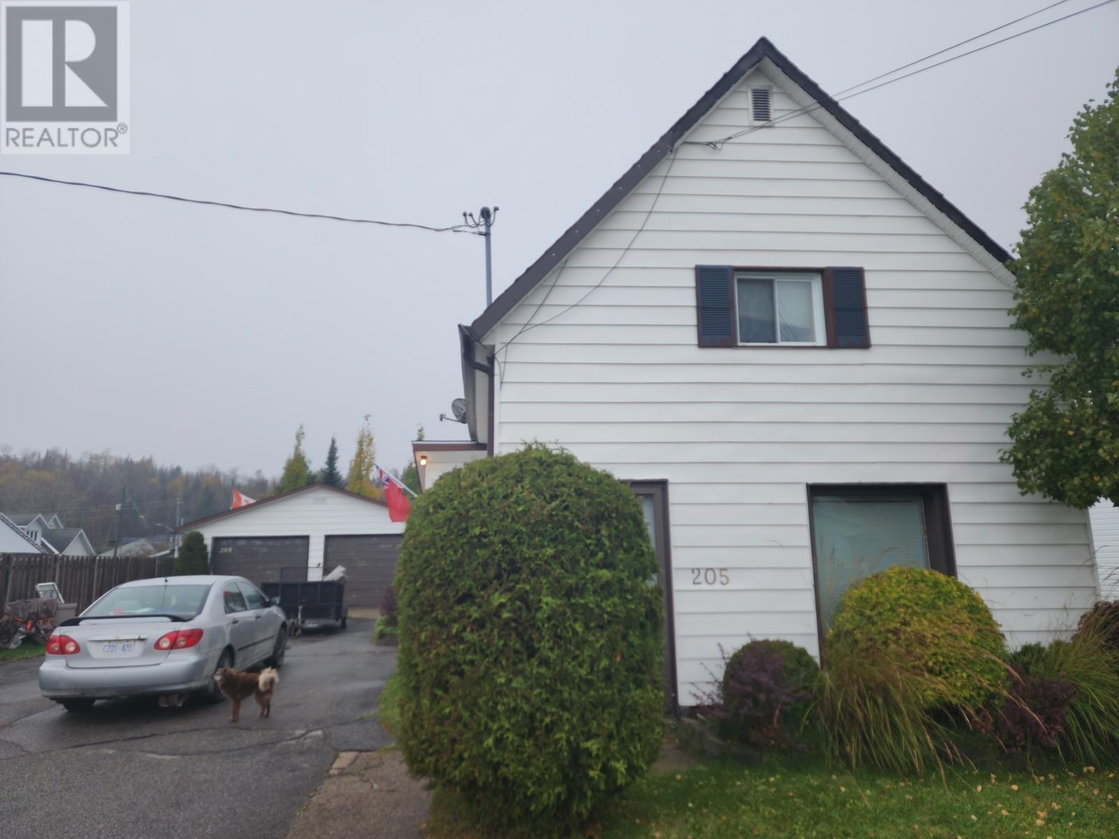 205 Main St, Schreiber, ON P0T 2S0