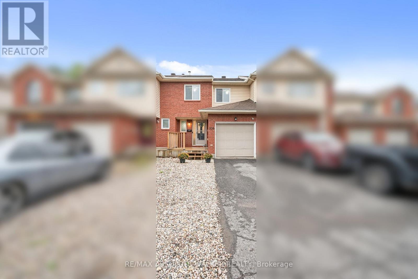 108 Cedarock Dr, Ottawa, ON K2M 2H5