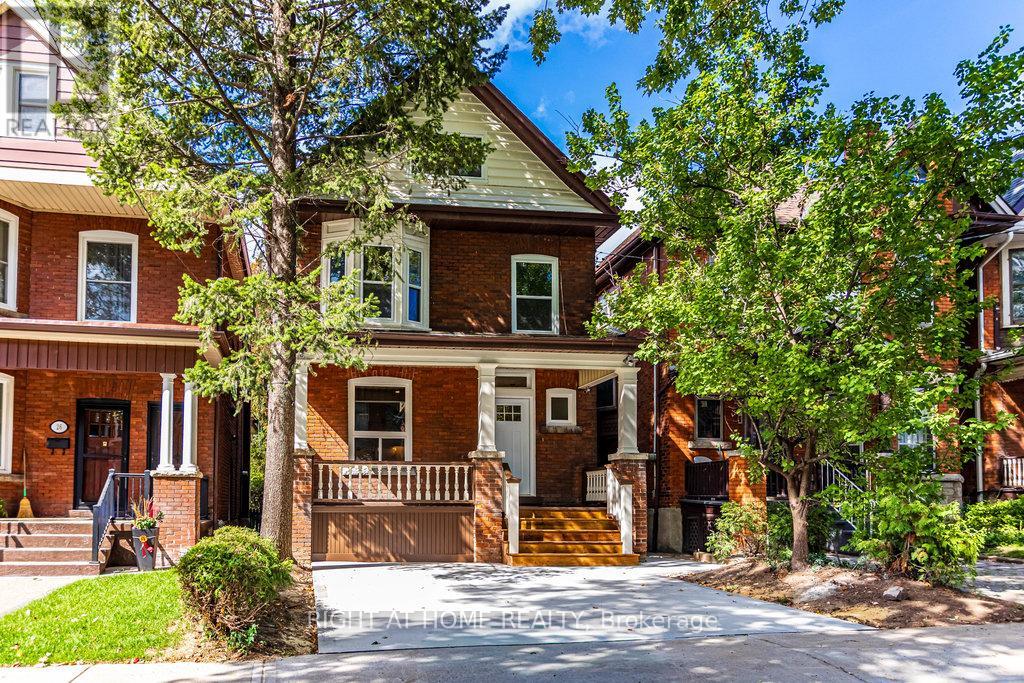 24 Strathcona Ave S, Hamilton, ON L8P 4H9