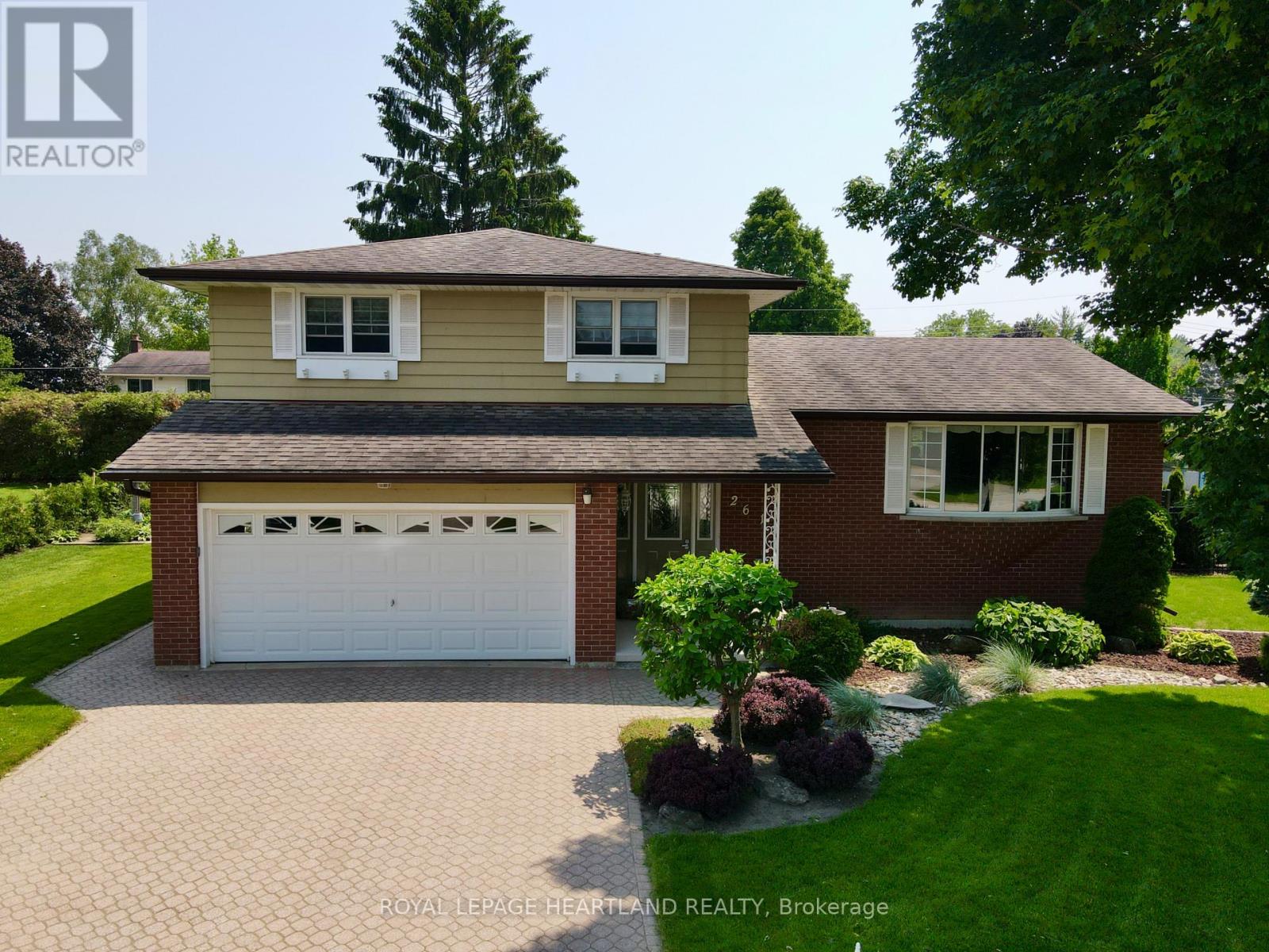 261 Churchill Dr, South Huron, ON N0M 1S1