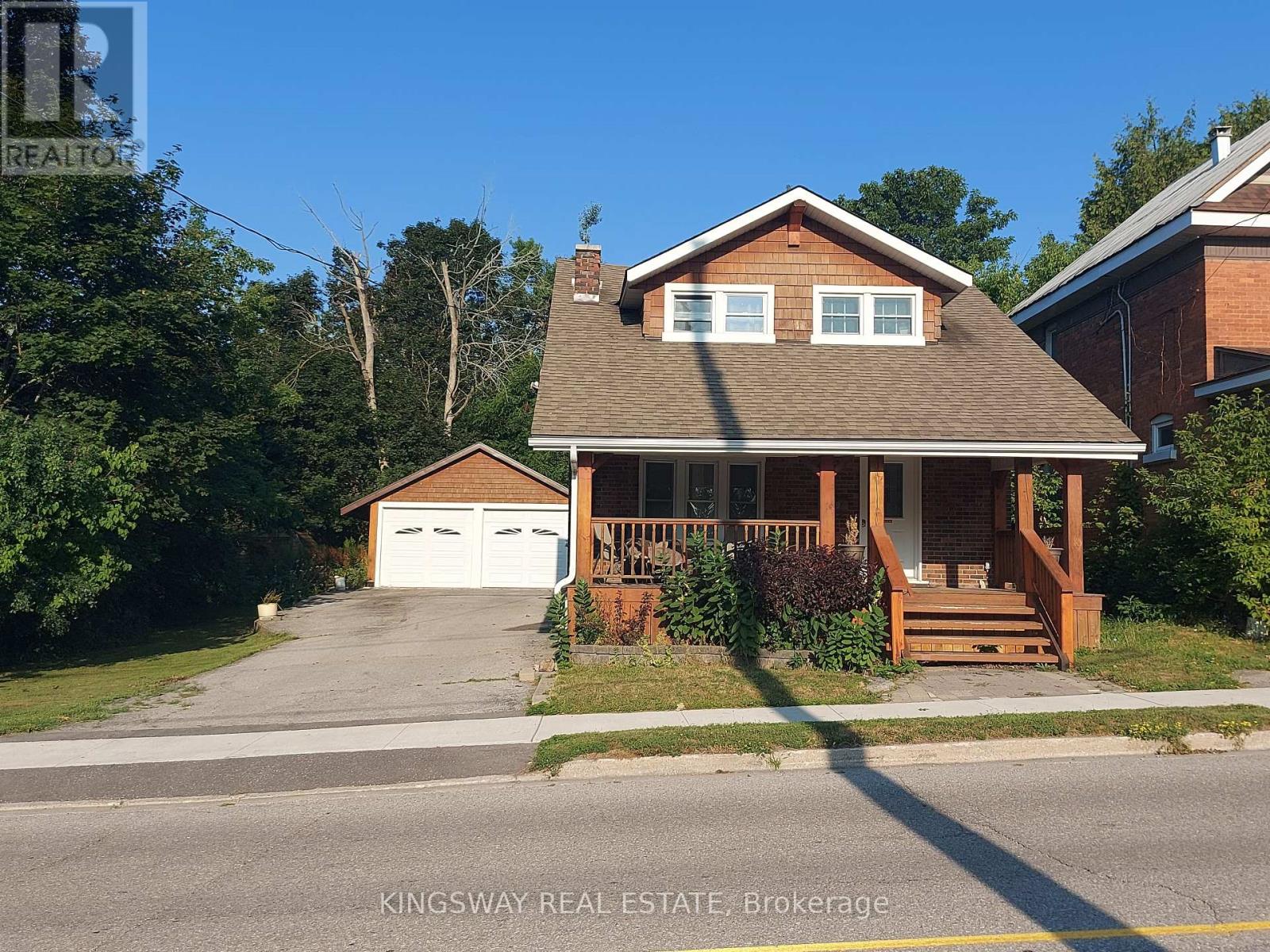 79 Patrick St S, Orillia, ON L3V 5L3