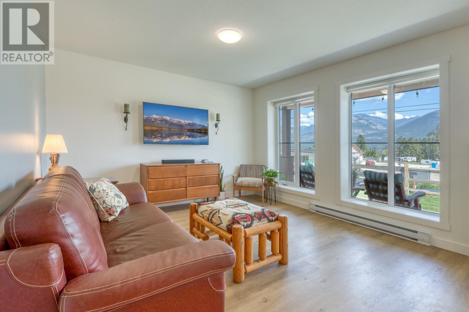 2101 Pine Tree Way Unit 24, Invermere, BC V0A 1K4