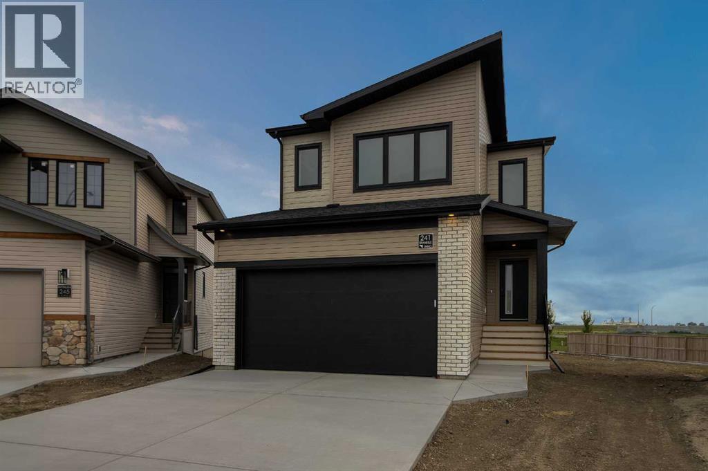 241 Blackwolf Pl N, Lethbridge, AB T1H 7J2