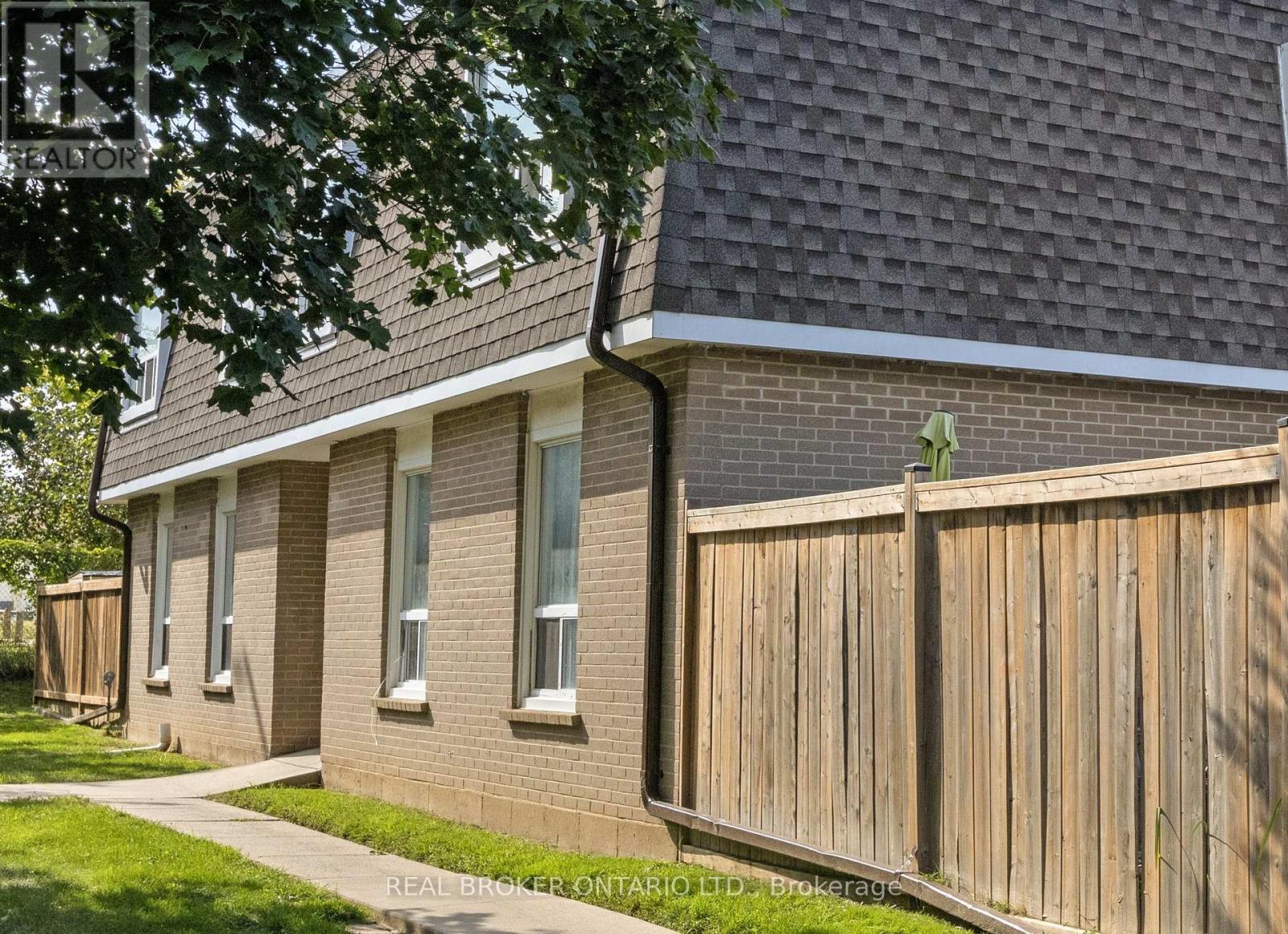 766 Walter St, Cambridge, ON N3H 4P3