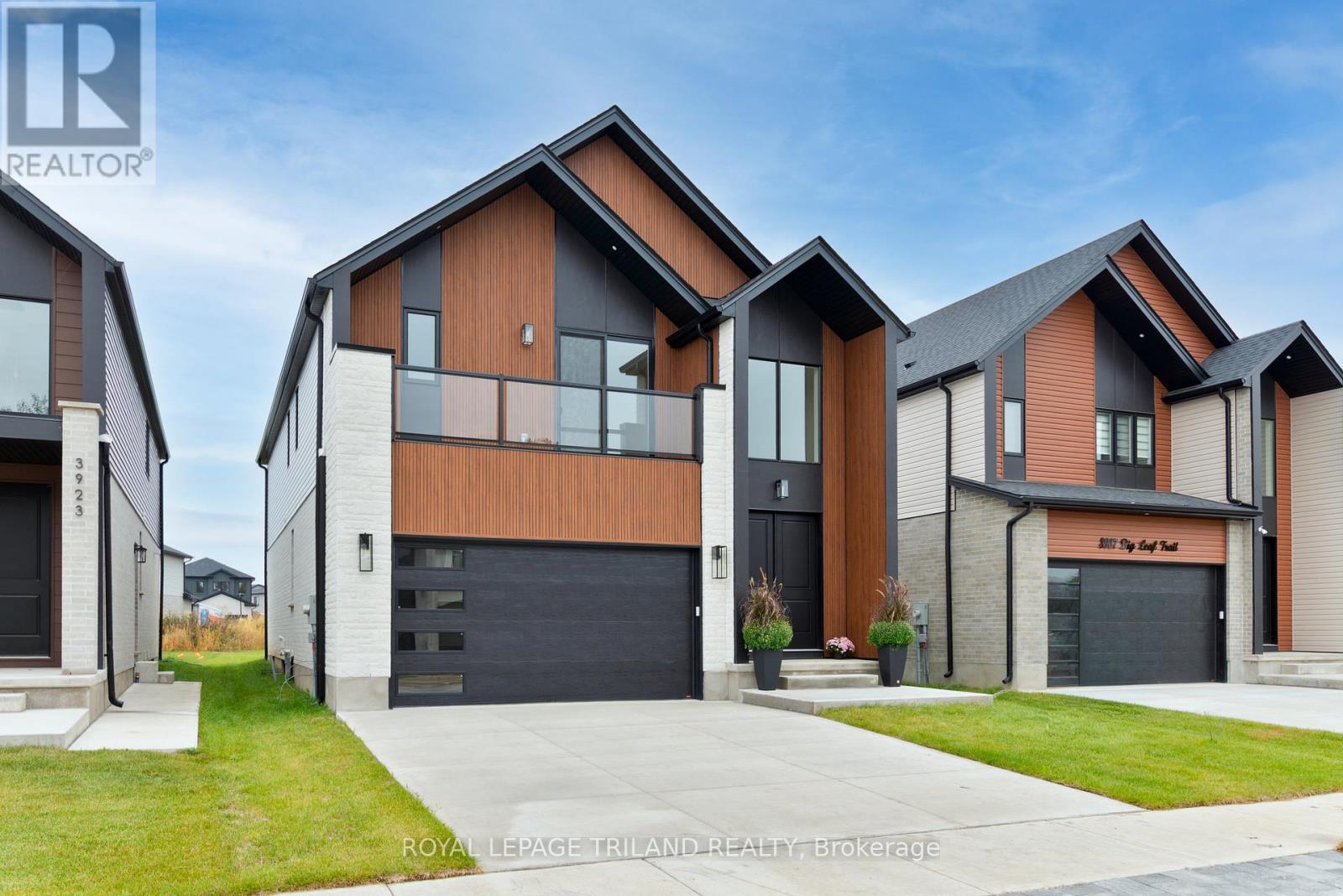 3931 Big Leaf Trl, London, ON N6P 0K1