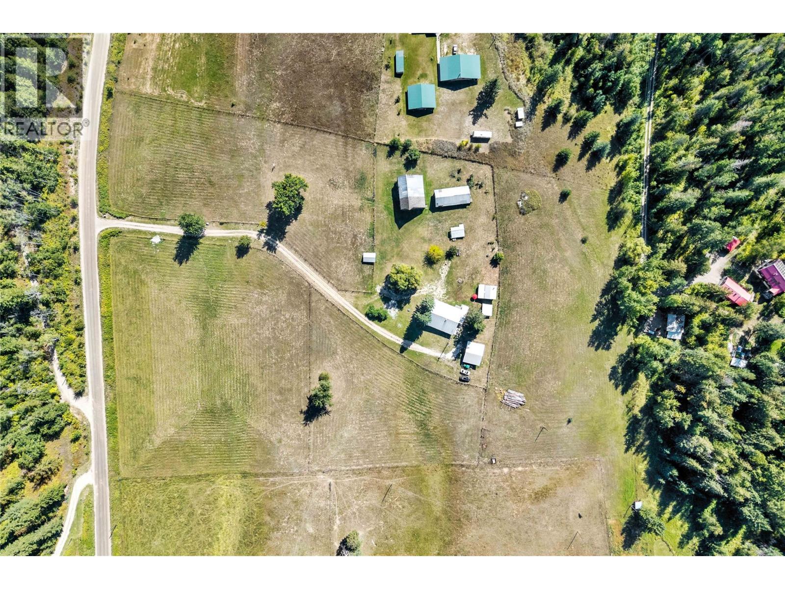 1168 Mallory Rd SE, Enderby, BC V4Y 4H7