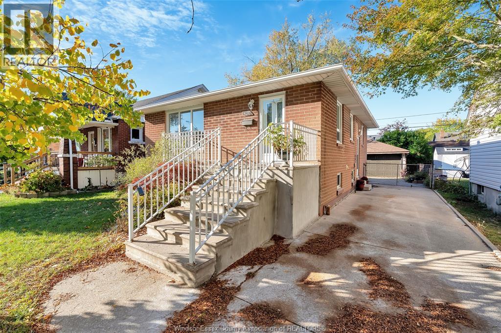 1455 Pillette, Windsor, ON N8Y 3C1