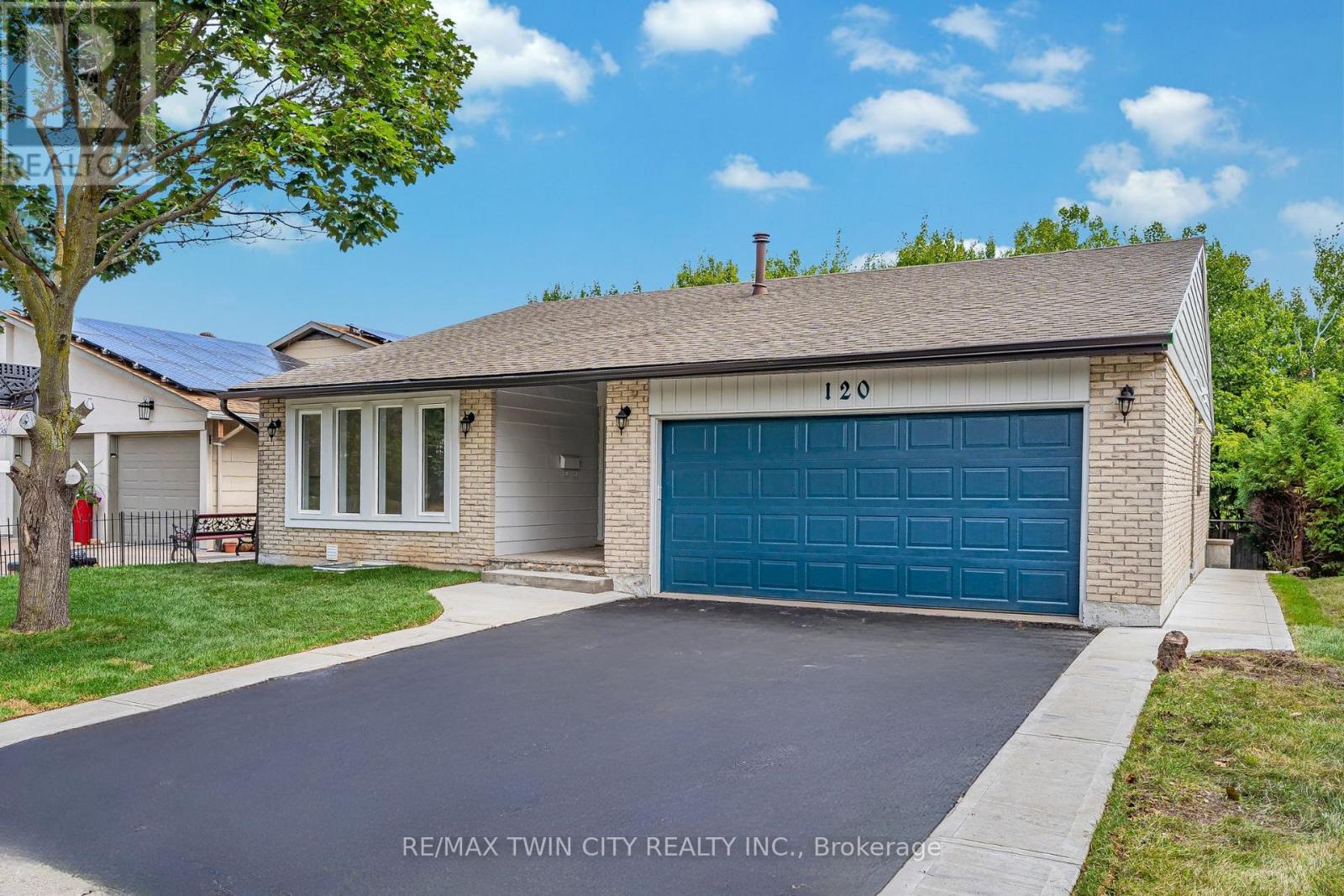 120 Westheights Dr, Kitchener, ON N2N 1J9