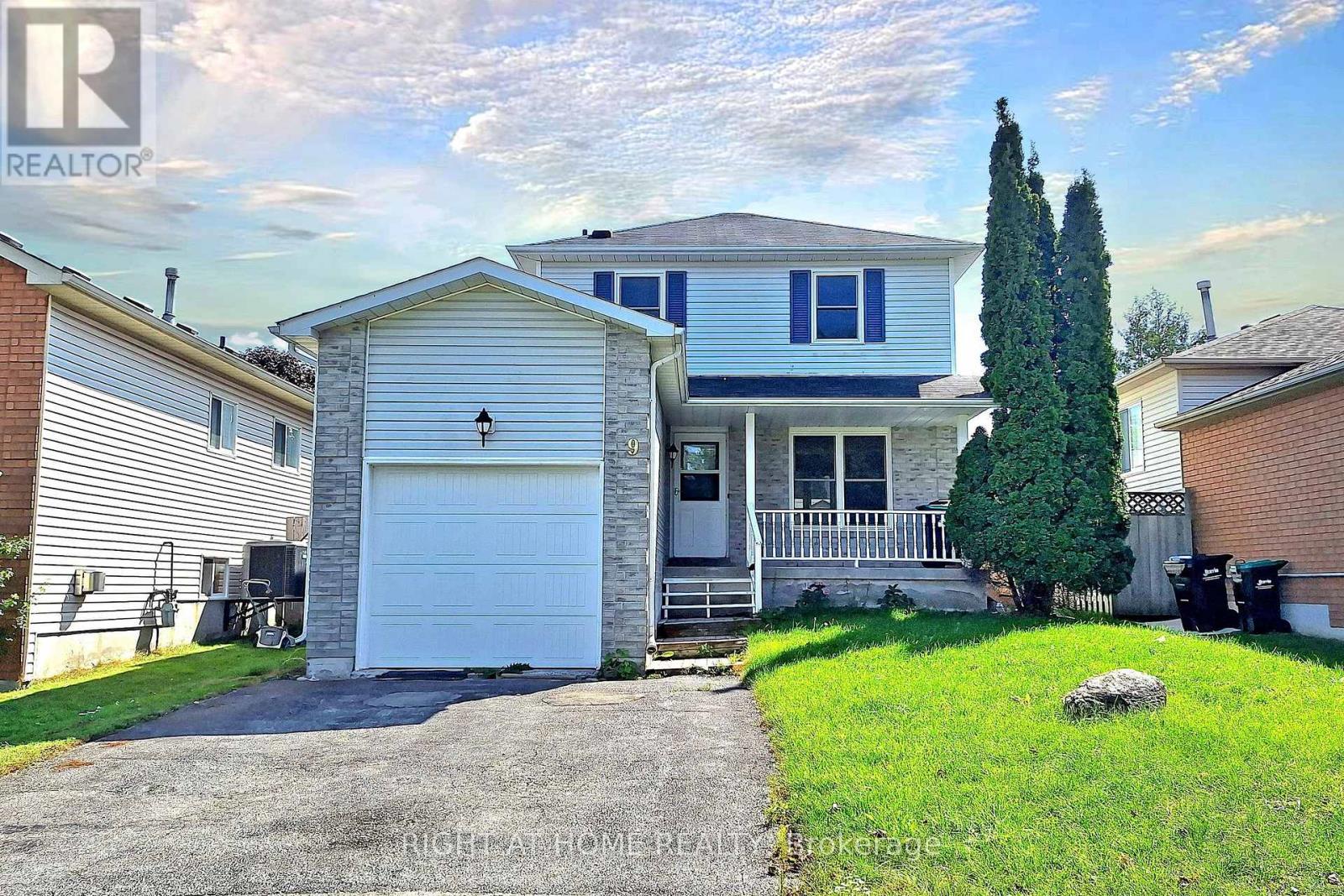 9 Ward Dr, Barrie, ON L4N 7N9
