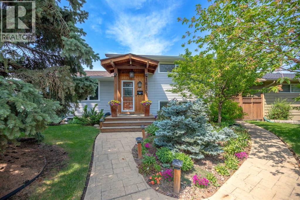 47 Street Sw Unit 1619, Calgary, AB T3C 2E2