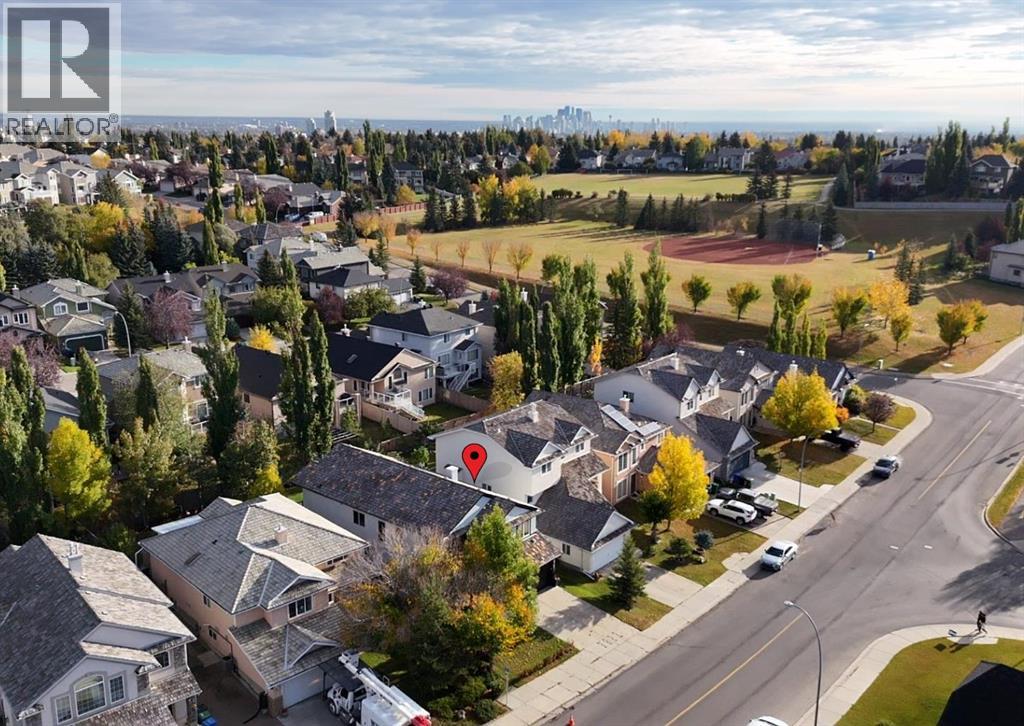 3223 Signal Hill Dr SW, Calgary, AB T3H 3T4