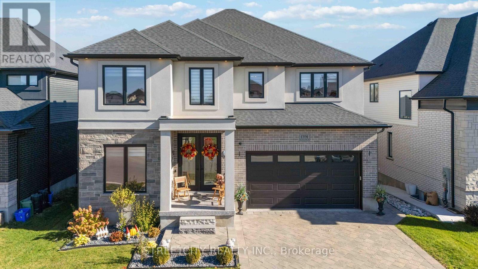 1391 Medway Park Dr, London, ON N6G 0Z6