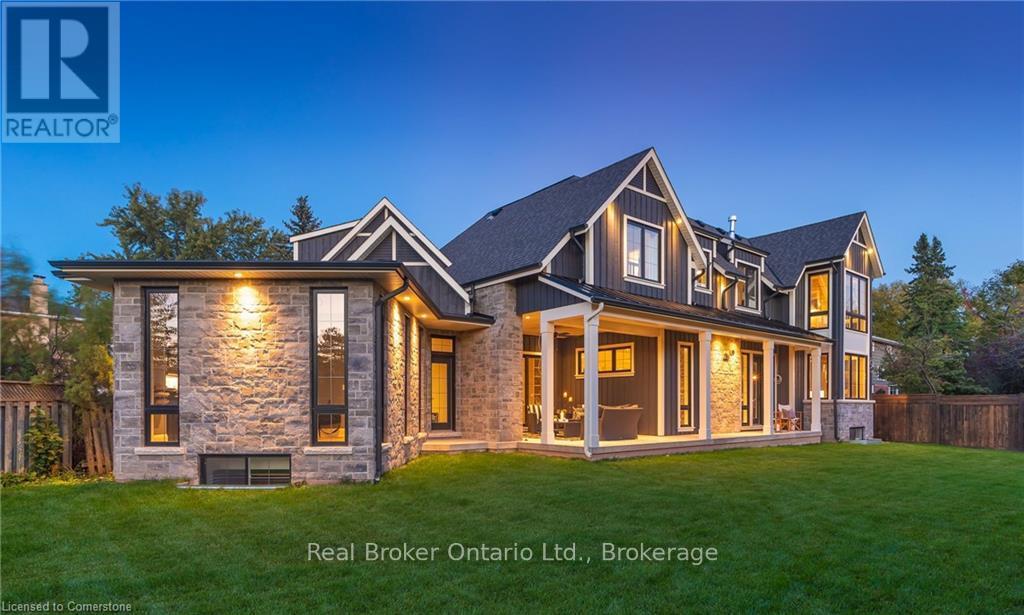1247 Wood Pl, Oakville, ON L6L 2R4