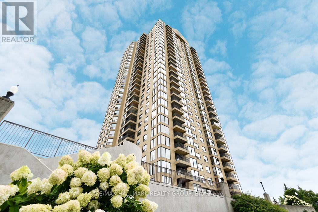 1006 545 St Laurent Blvd, Ottawa, ON K1K 4H9
