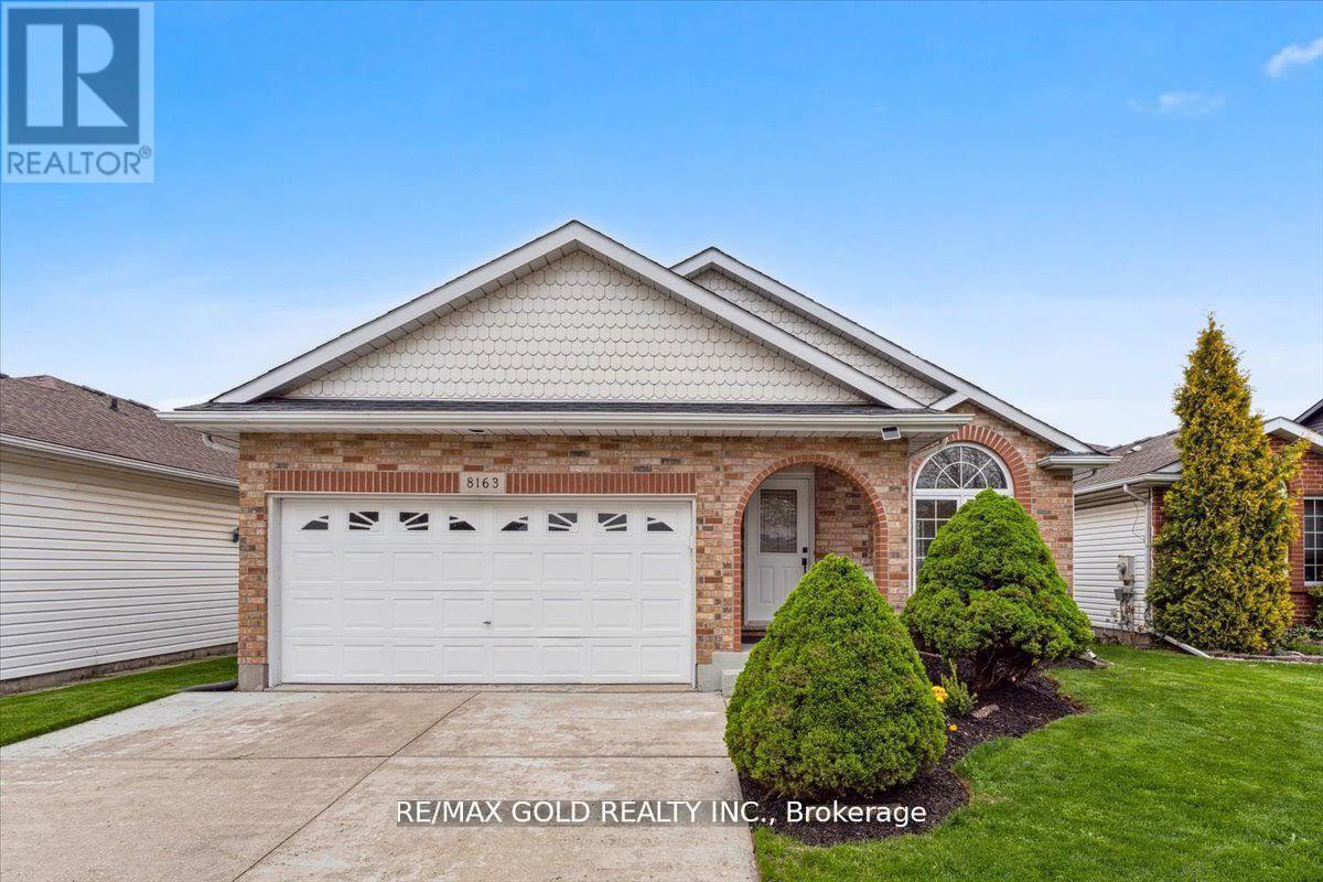 8163 Harvest Cres, Niagara Falls, ON L2H 3G4