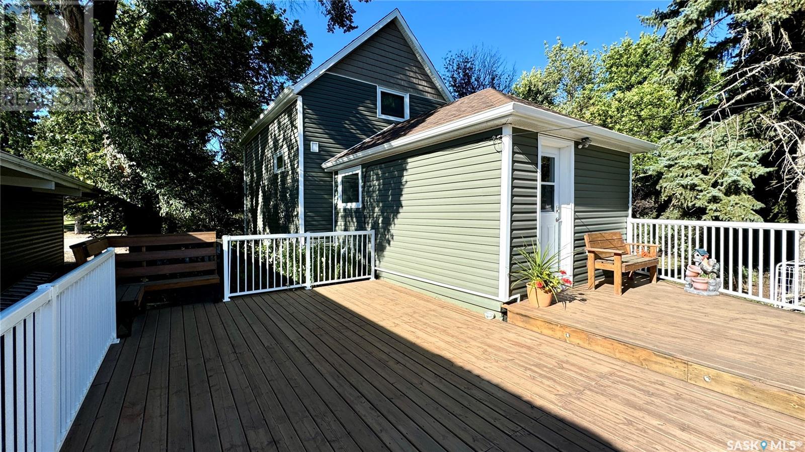 204 Grant St, Davidson, SK S0G 1A0