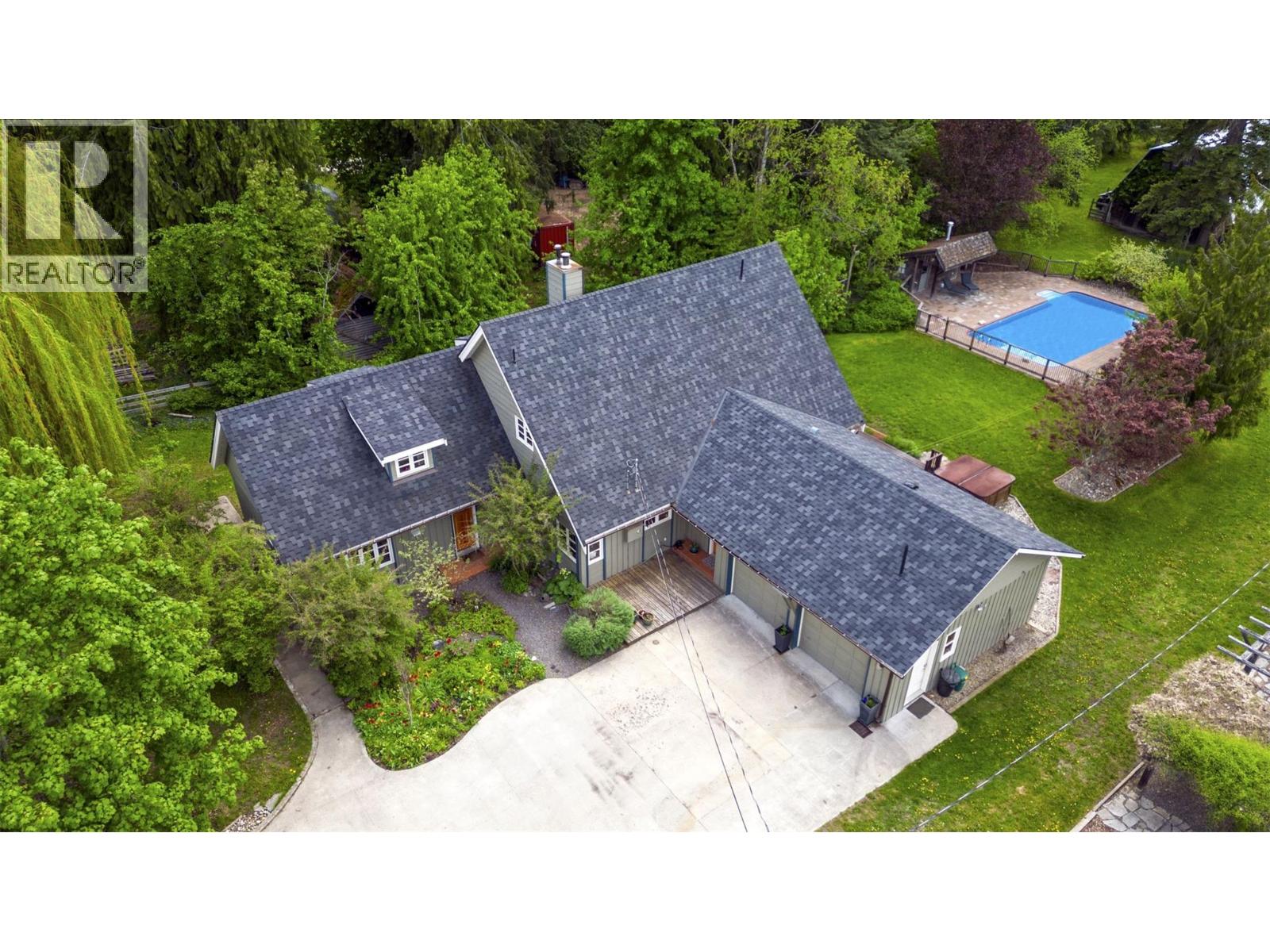 30 Street Ne Unit 3971, Salmon Arm, BC V1E 3L1
